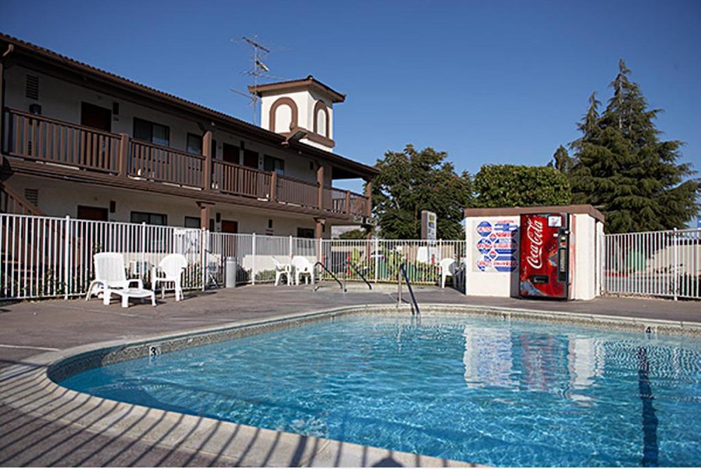 Ez 8 Motel Newark Luaran gambar